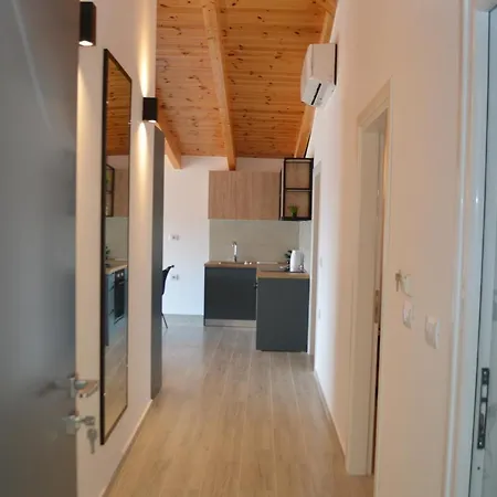 Mbyllur Apartment