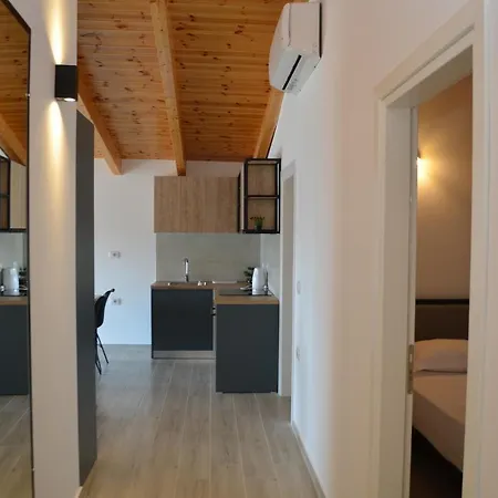 Mbyllur Apartment