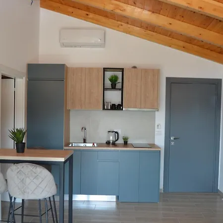 Mbyllur Apartment Sarande